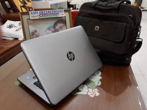 HP 14-AM015TX i5 SkyLake Radeon R5 M430 2GB DDR4 4GB HDD500GB 14inHD DVD-RW Batt5Jam [SOLD-Out]