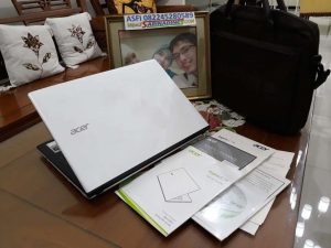 Acer E5-475G i5 KabyLake 3,1GhzTurbo GeForce GT 940MX 2GB GDDR5 Ram 4GB HDD 500GB [SOLD-Out]