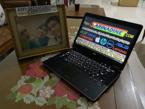 Dell Latitude E7440 i5 vPro 3,0GHzTurbo SSD Ram 4GB 14inHD ThinSlim Batt4Jm Win8Ori [SOLD-Out]
