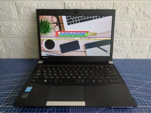 Toshiba R734 Core i3 2,5GHz SSD 120GB DVD 13,3in HD Batt 4 Jam Win Ori [SOLD Out]