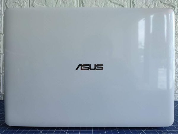 Asus A442UR Quad Core i5-8250U GeForce 930MX 8GB SSD 256GB Office 2019 [SOLD Out] - Image 3