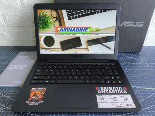 Asus E402YA [Sold-Out]